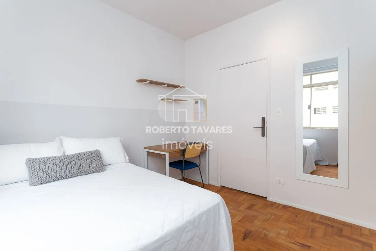 Imagem Apartamento Mobiliado e totalmente Reformado! 145 m2 úteis 5dts e 3 suítes, cozinha aberta para sala - Está a duas quadras da Av. Paulista.