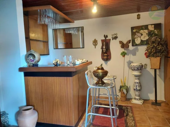 Imagem Casa com 694m2 área útil, para venda, próximo rádio Maranata, Piedade, Jaboatão-PE.