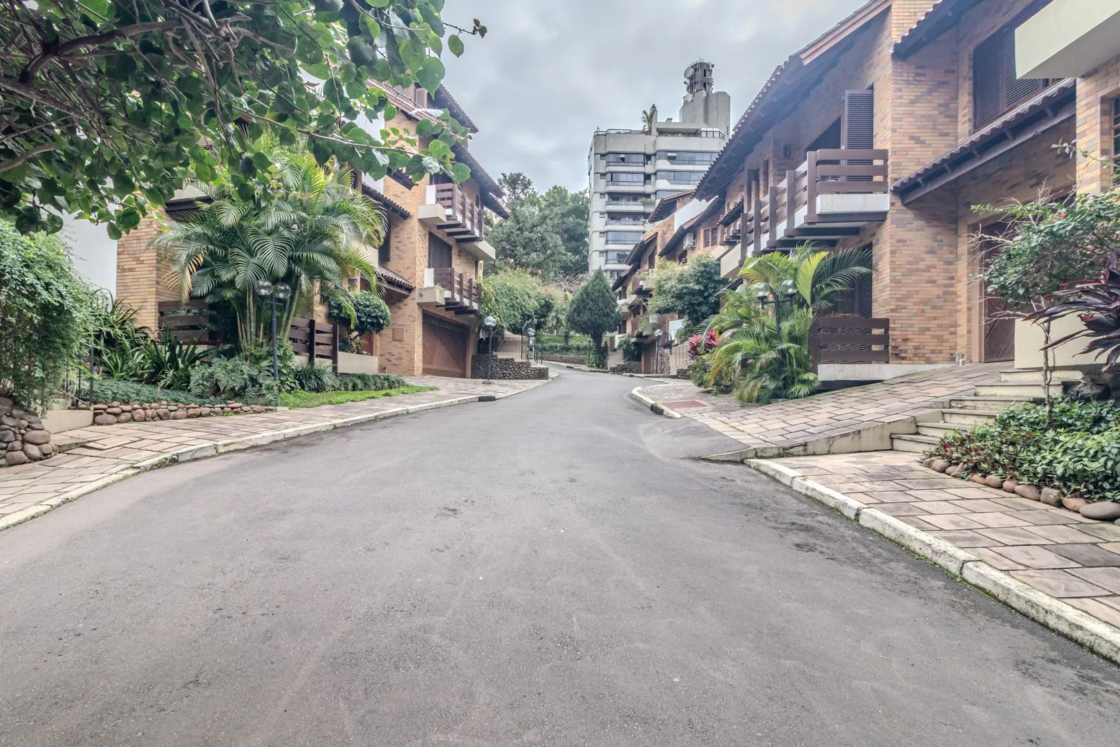 Imagem Rua Passo da Pátria, com acesso também pela Rua Jaraguá