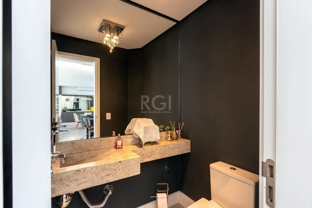 Imagem Casa Condominio para Venda - 280m², 3 dormitórios, sendo 3 suites, 4 vagas - Lagos De Nova Ipanema