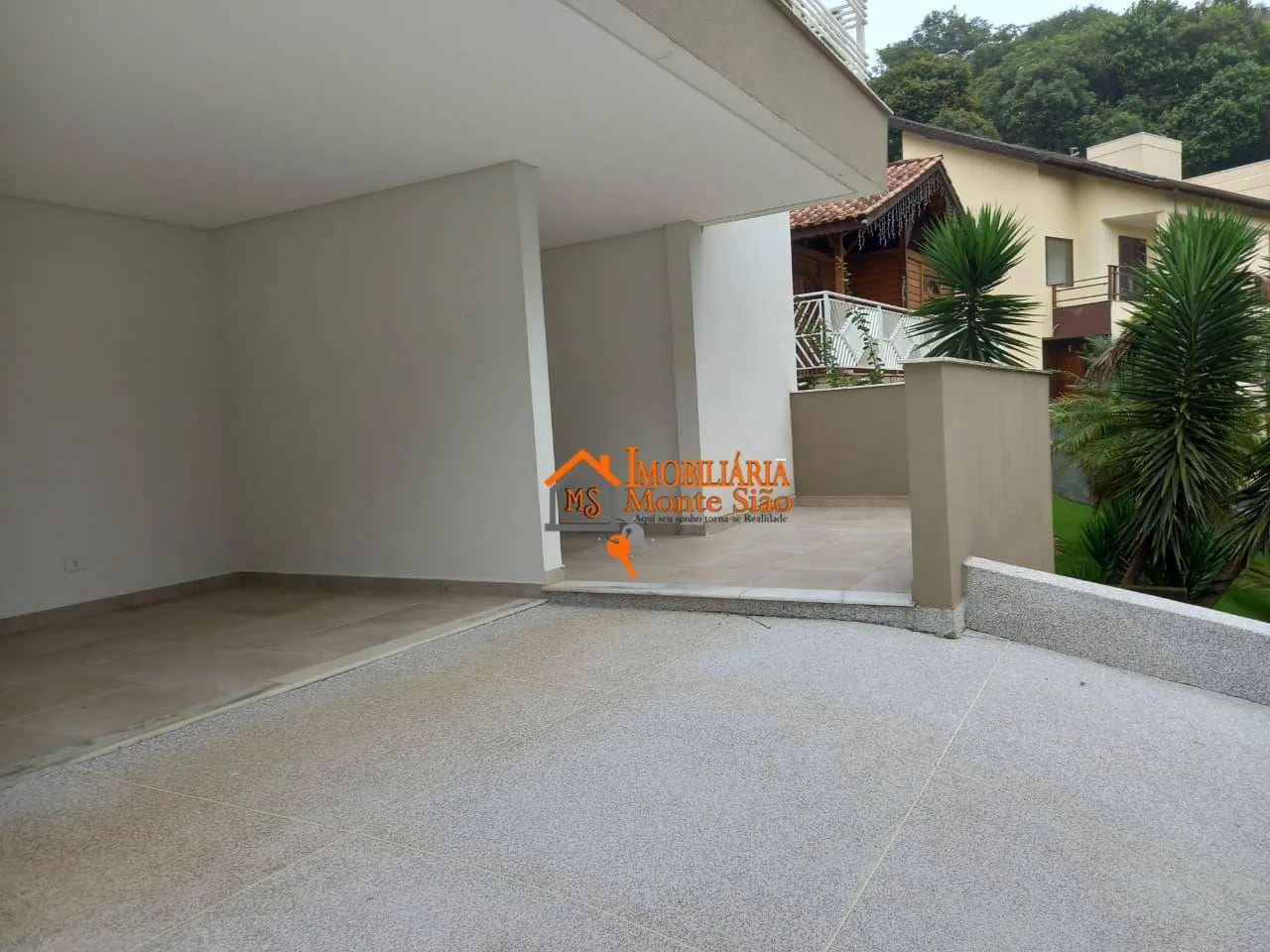 Imagem Casa com 3 dormitórios à venda, 250 m² por R$ 1.890.000,00 - Jardim Imperial Hills III - Arujá/SP