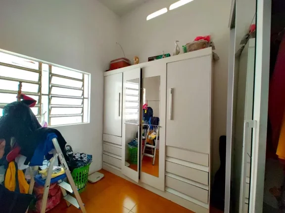 Imagem Casa para Venda em Recife, Jardim São Paulo, 3 dormitórios, 1 suíte, 1 banheiro, 3 vagas