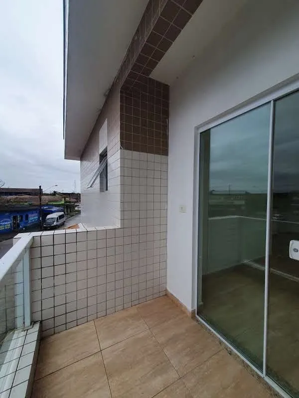 Imagem Investimento à Beira-Mar: Prédio Moderno e Renda Garantida em Balneário Gaivotas
