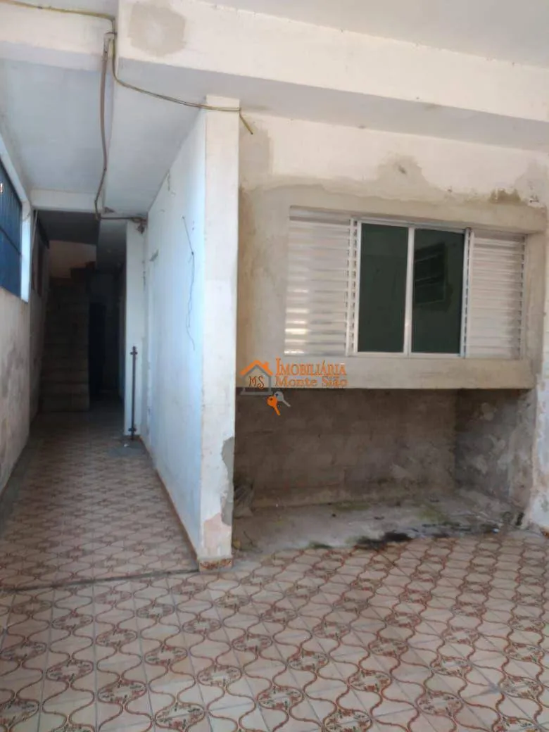 Imagem Sobrado com 3 dormitórios à venda, 250 m² por R$ 373.000,00 - Jardim IV Centenário - Guarulhos/SP