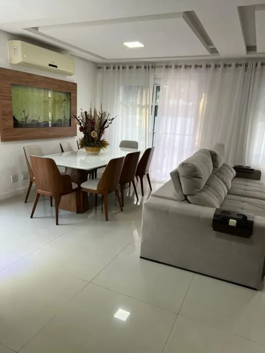 Imagem Jardins de Monet: casa triplex 260 m² e 4 quartos