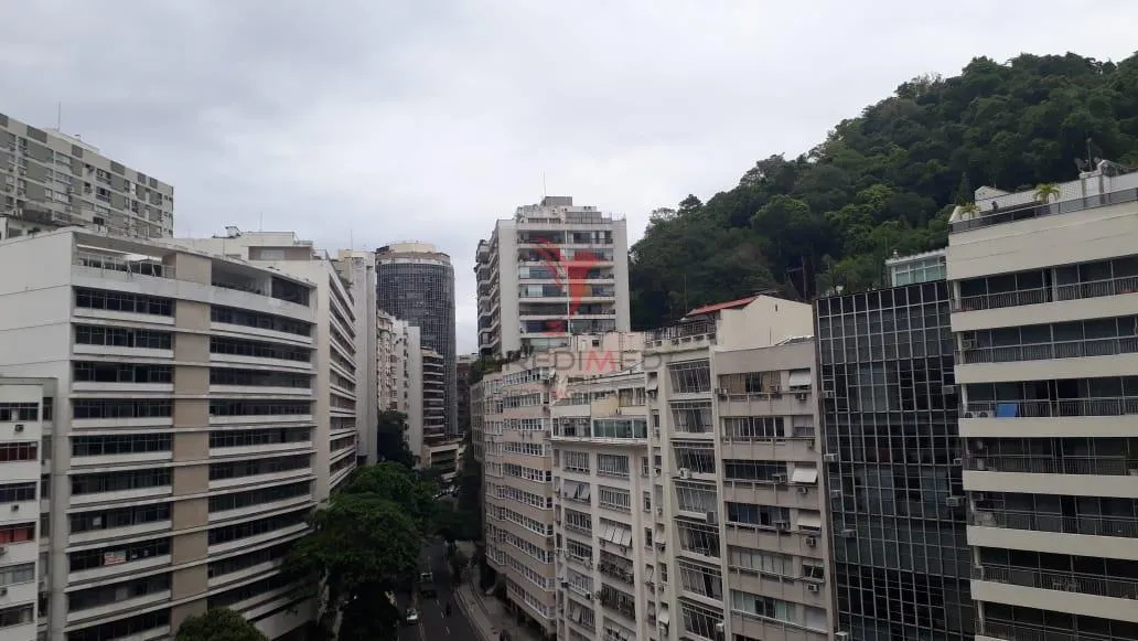 Imagem Ponto nobre do bairro de Copacabana junto a Lagoa, Ipanema , a poucos passos do Metrô