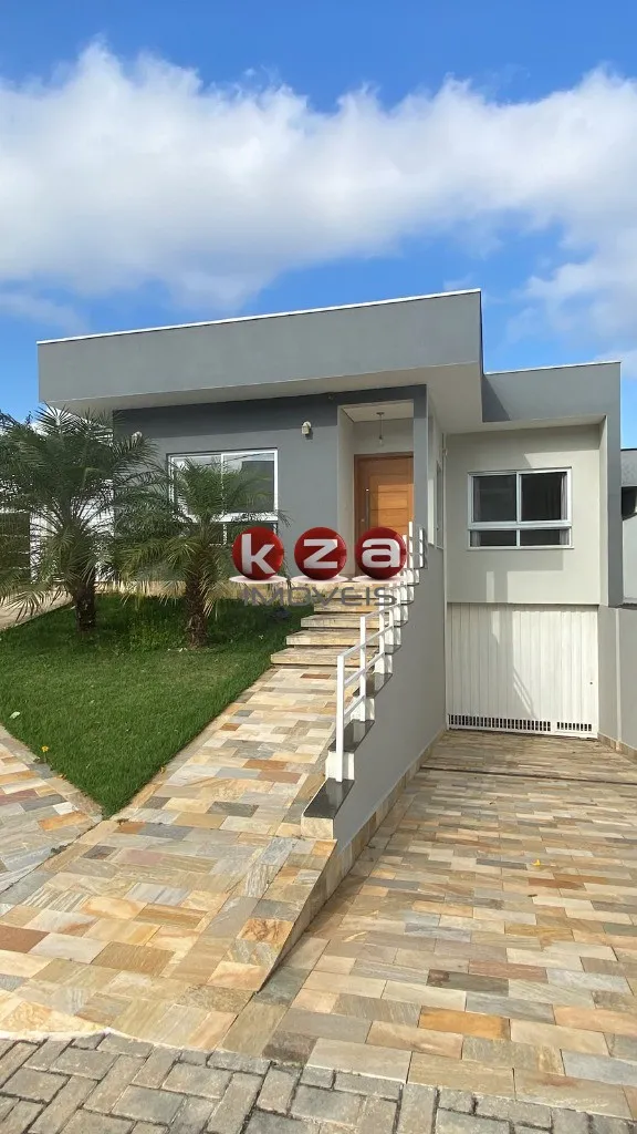 Imagem Casa para locação em condomínio exclusivo de Valinhos-SP, 3 quartos, 3 suítes, 3 salas, 5 banheiros, 6 vagas, 242m². Lenheiro