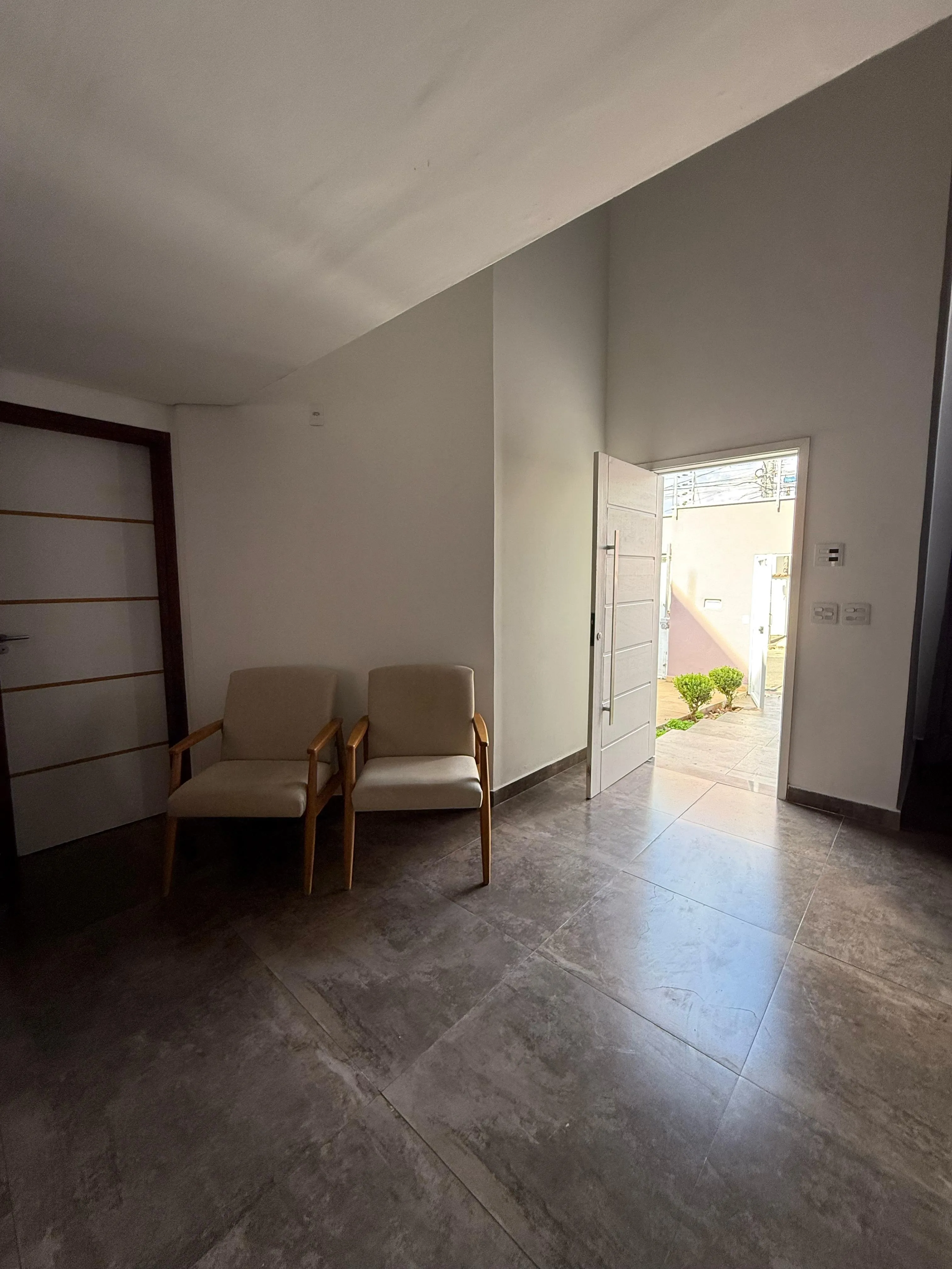 Imagem Casa Moderna com Pé Direito Duplo no Piazza Di Roma ? Sorocaba