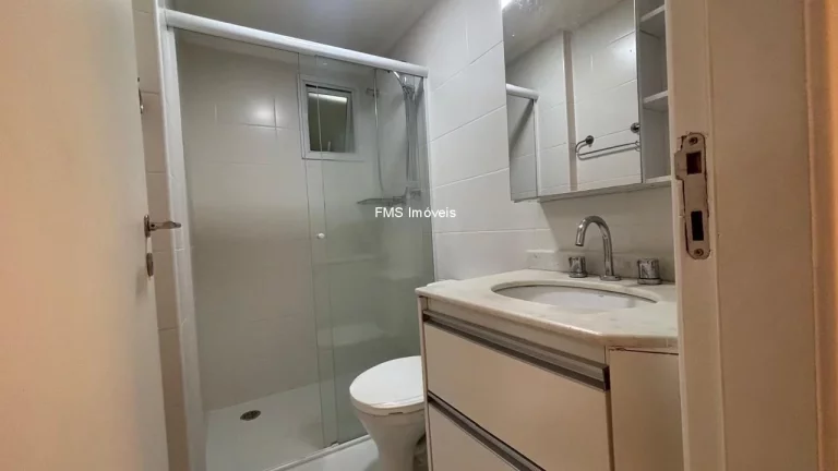 Imagem Apartamento para locação na Consolação: 3 quartos, 1 sala, 1 banheiro, 1 vaga de garagem, 128m². Confira!