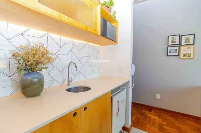 Imagem Apartamento à venda em São Paulo, República, 1 quarto, 1 sala, 1 banheiro, 28m² de área!