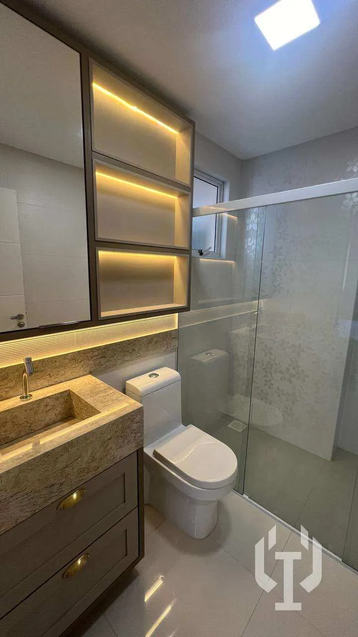Imagem Apartamento à venda, no EDIFÍCIO MOUNT EVEREST em Itapema, Meia Praia, com 4 quartos, 268,27m2