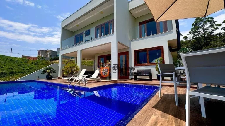 Foto do imóvel Sobrado com 3 dormitórios à venda, 800 m² por R$ 2.900.000 - Reserva dos Pires - Cotia/SP