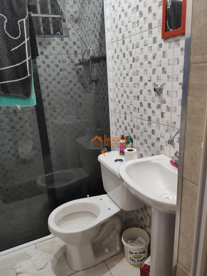 Imagem Casa com 2 dormitórios à venda, 67 m² por R$ 320.000,00 - Vila São João Batista - Guarulhos/SP