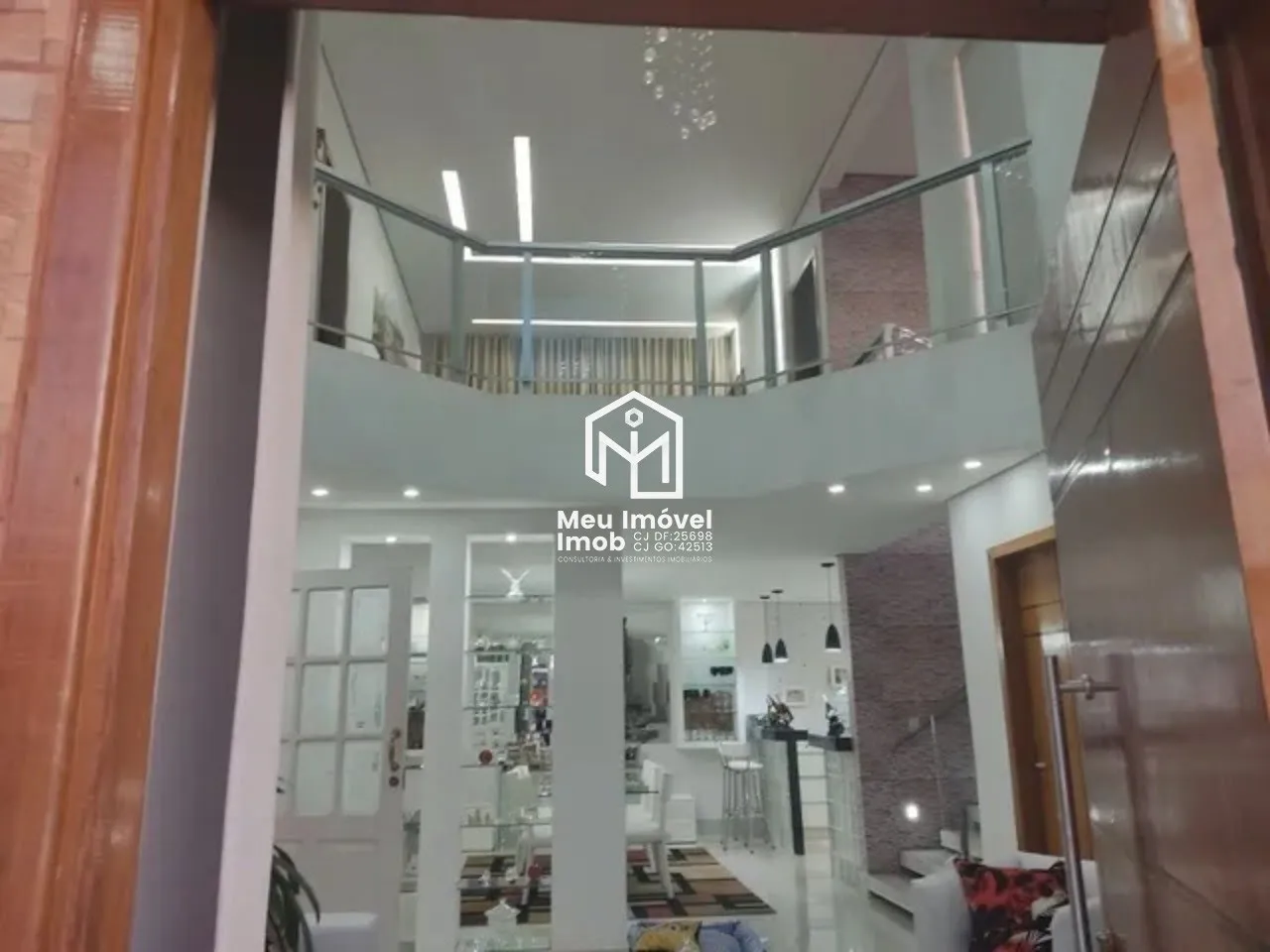 Imagem Casa Resid Veneza 3 suítes 5 vagas 350 m² Vicente Pires