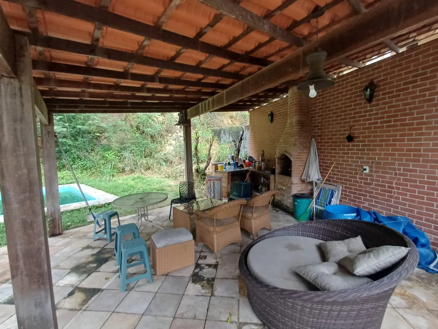 Imagem Ótima casa duplex espaçosa com 5 quartos e área de lazer!
