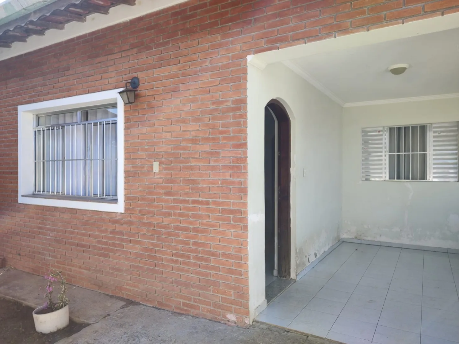 Imagem Casa à venda 3 Quartos, 1 Suite, 10 Vagas, 360M², Parque Senhor do Bonfim, Taubaté - SP