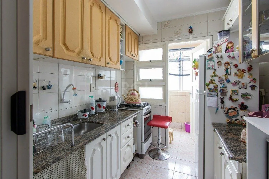 Imagem Apartamento para Venda - 70.47m², 3 dormitórios, 1 vaga - Cavalhada
