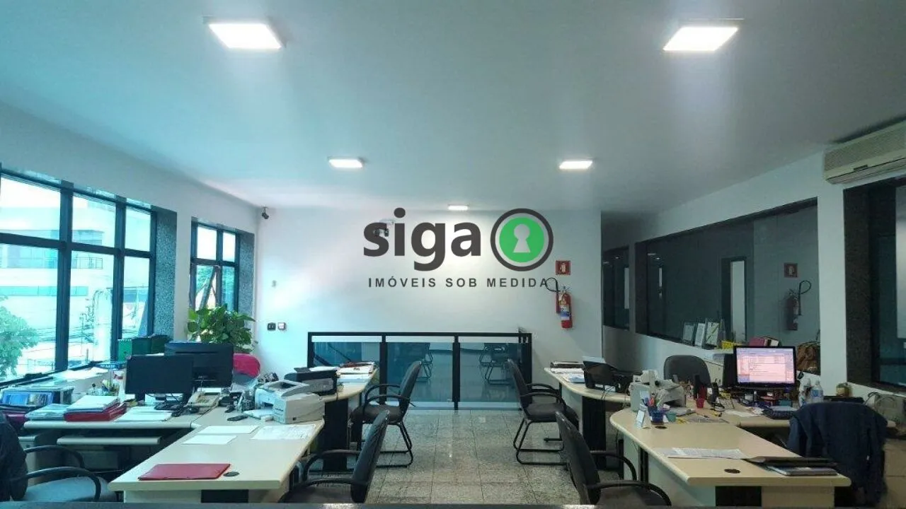 Imagem GALPÃO COMERCIAL 1.000 m² - 8 VAGAS - LOCALIZAÇÃO PRIVILEGIADA