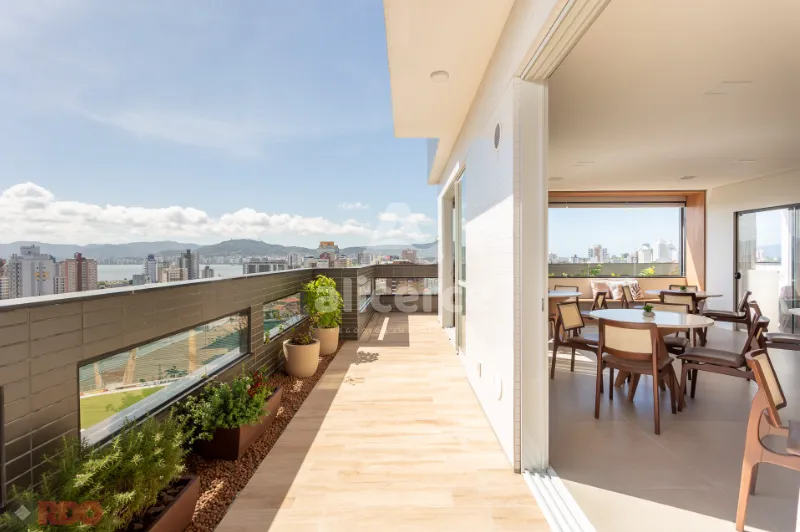 Imagem PRONTO PARA MORAR - APARTAMENTO COM 3 DORMITÓRIOS (2 SUÍTES) E 111 m² NO CORAÇÃO DO ESTREITO - FLORIANÓPOLIS/SC