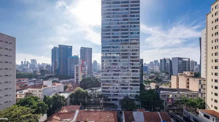 Imagem Studio à venda em Pinheiros, com 1 quarto, 1 banheiro, 24m² de área.