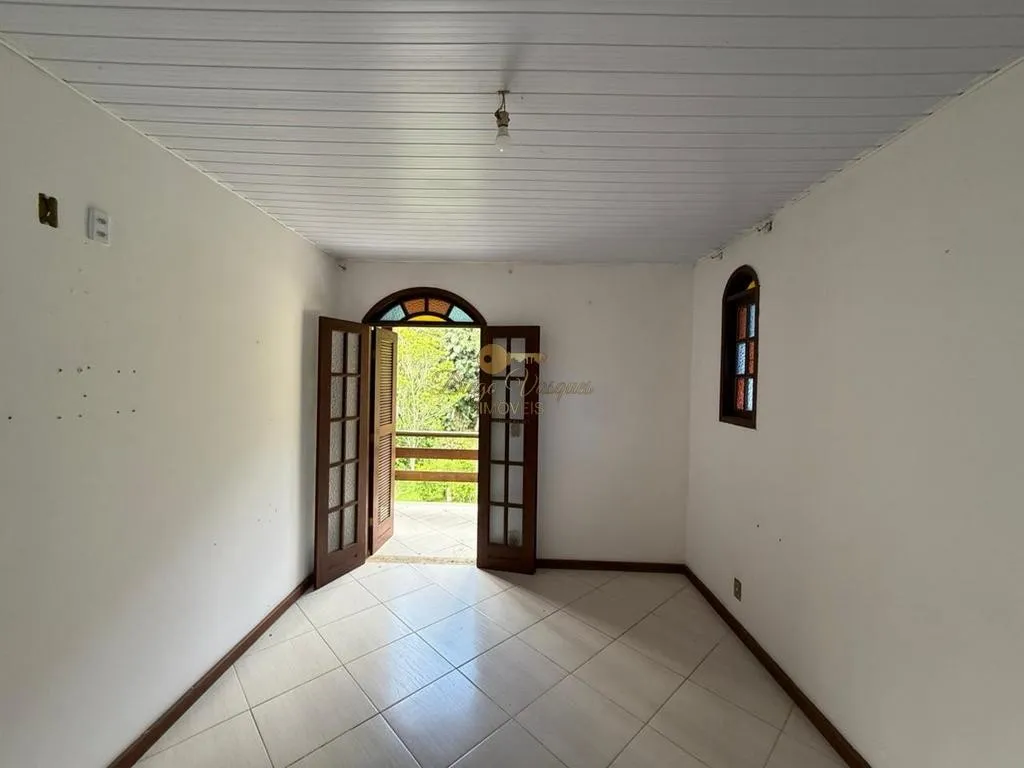 Imagem Casa para Venda em Teresópolis / RJ no bairro Canoas