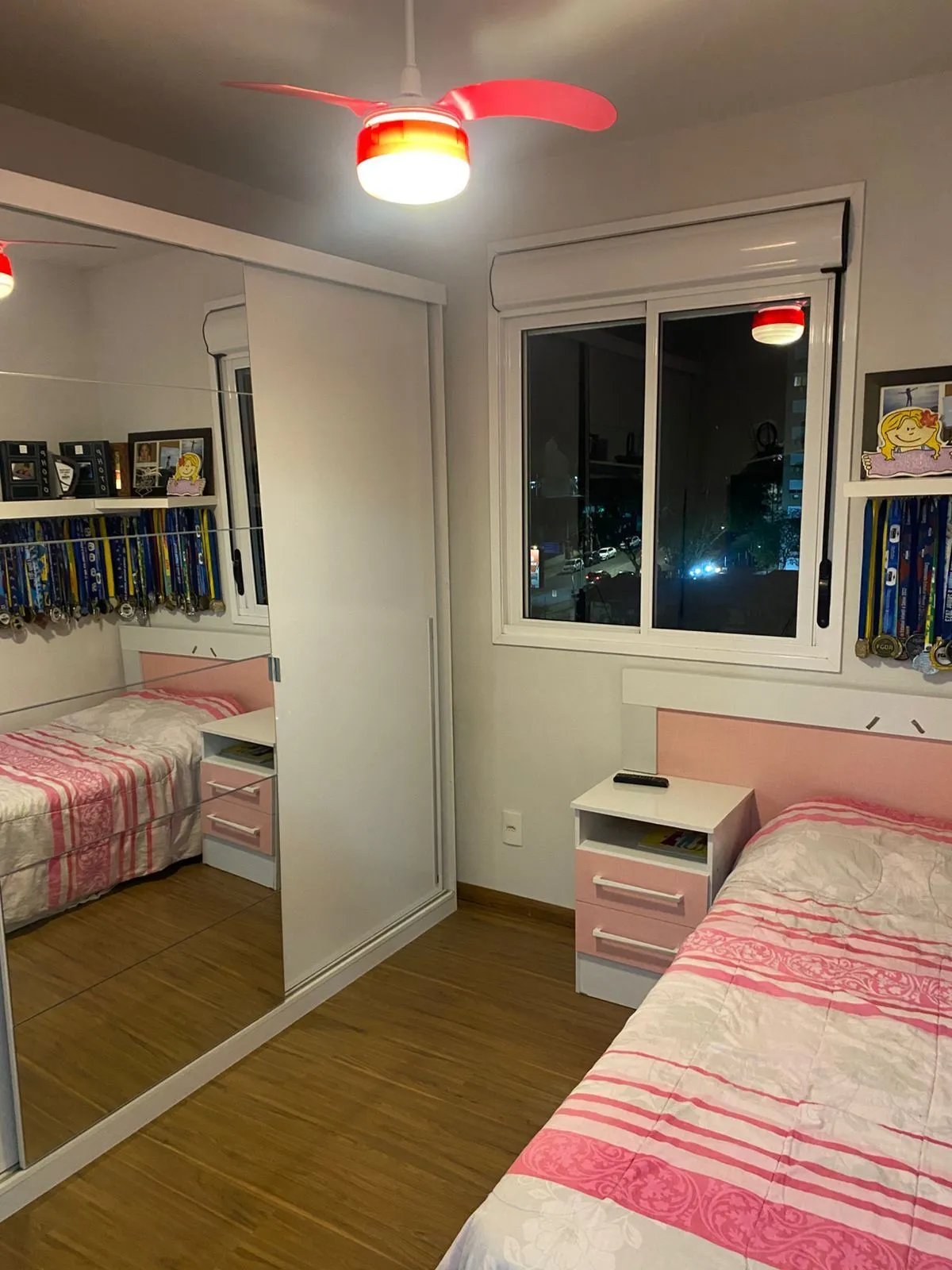 Imagem Apartamento para Venda - 56m², 2 dormitórios, sendo 1 suites, 1 vaga - Camaquã