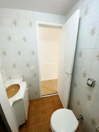Imagem Imperdível! Apartamento na Vila Pompéia, São Paulo-SP: 3 quartos, 1 suíte, 2 vagas, 83m² - Venda ou Locação