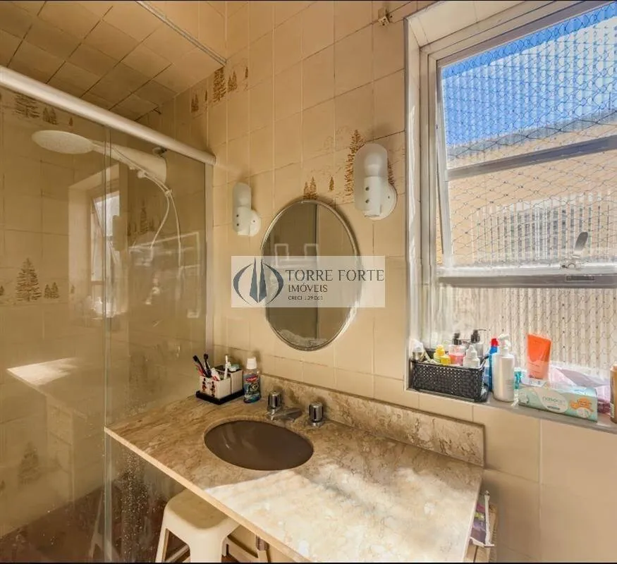 Imagem Casa de Vila com 3 dormitorios 1 suite 2 vagas na Vila Gomes Cardim.