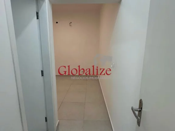 Imagem Casa sobreposta baixa 2 dormitórios (1 Suíte ), 70m² à venda por R$380.000,00
