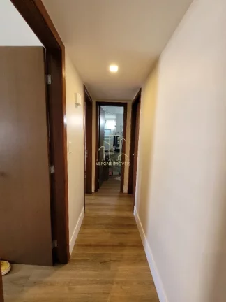 Imagem Excelente apartamento com três quartos e armários planejados a venda na Pituba