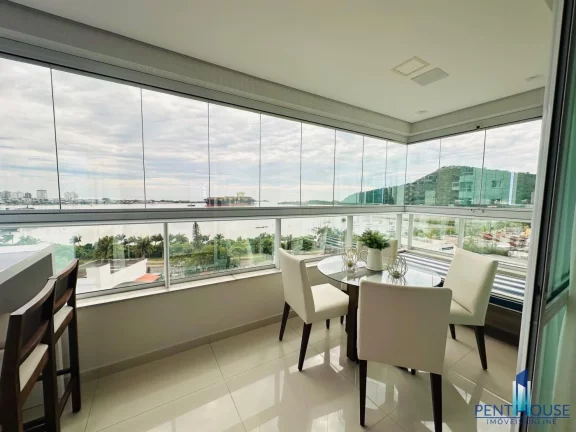 Imagem Apartamento Frente Mar para Venda em Itajaí, CENTRO, 3 dormitórios, 3 suítes, 5 banheiros, 2 vagas