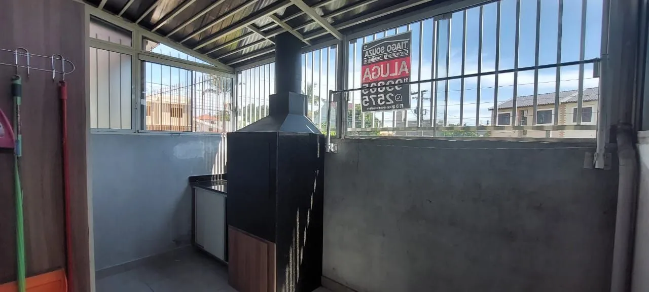 Imagem Boletto Imóveis vende casa em Canoas , 2 dormitórios, 1 banheiro, 1 lavabo, garagem para 2 carros, com móveis fixos em MDF, em fino acabamento.