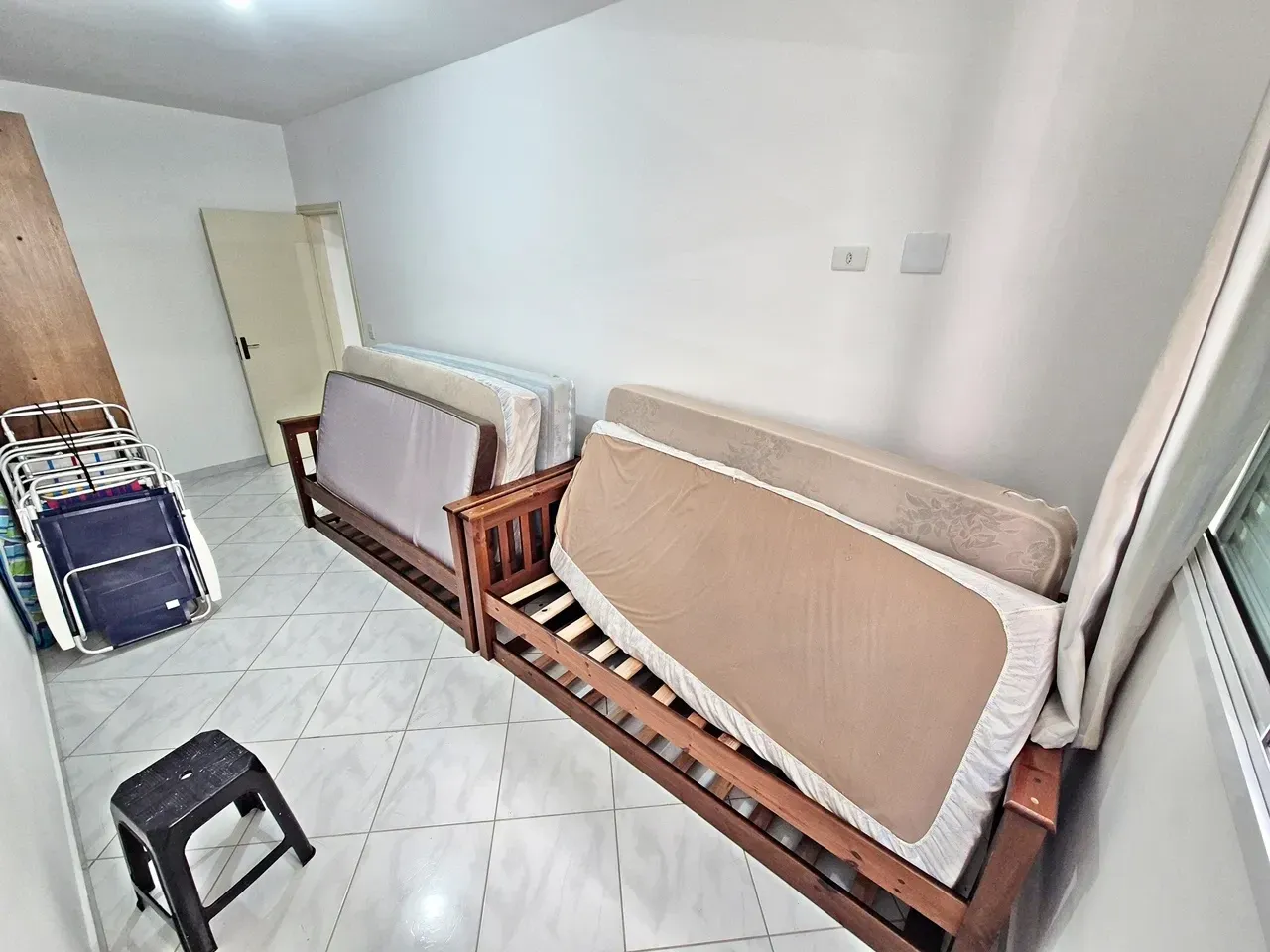Imagem Apartamento com 2 Quartos à Venda, 80 m² em Mirim - Praia Grande