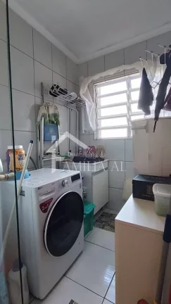 Imagem APARTAMENTO SEMIMOBILIADO COM 1 SUÍTE + 2 QUARTOS NO FÁTIMA