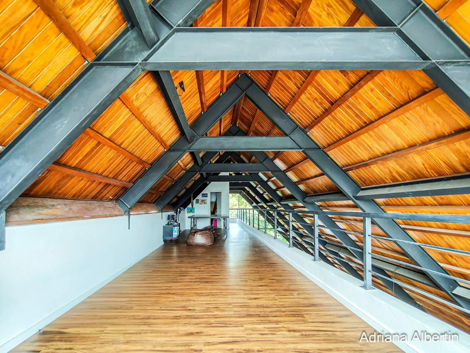 Imagem Casa com 395m² e vista para o Guaiba