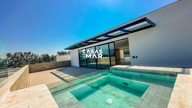 Imagem Casa de luxo em condomínio na Barra da Tijúca, Rio de Janeiro-RJ: 5 quartos, 5 suítes, 9 banheiros, 7 vagas, 1.200m².