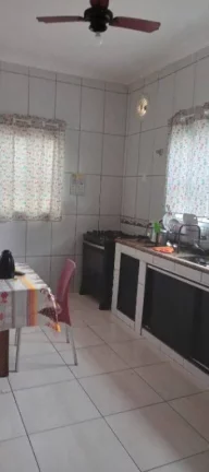 Imagem Casa com 2 dormitórios à venda por R$ 650.000 - Ocian - Praia Grande/SP