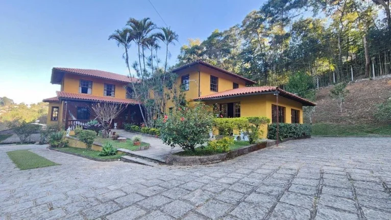 Imagem Casa para Venda em Teresópolis / RJ no bairro Parque do Imbui