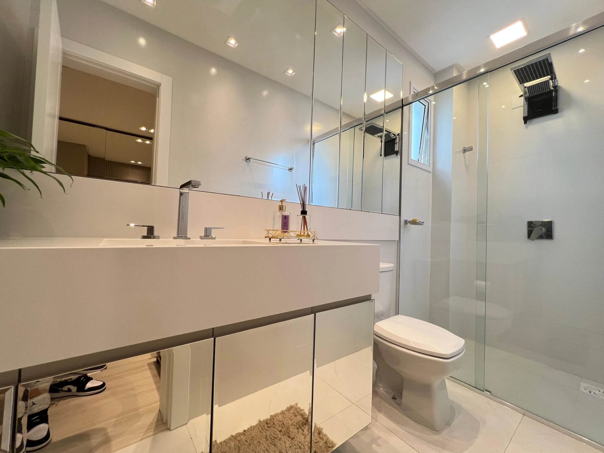 Imagem Apartamento à venda com 145.79m2 por R$ 2.690.000,00
