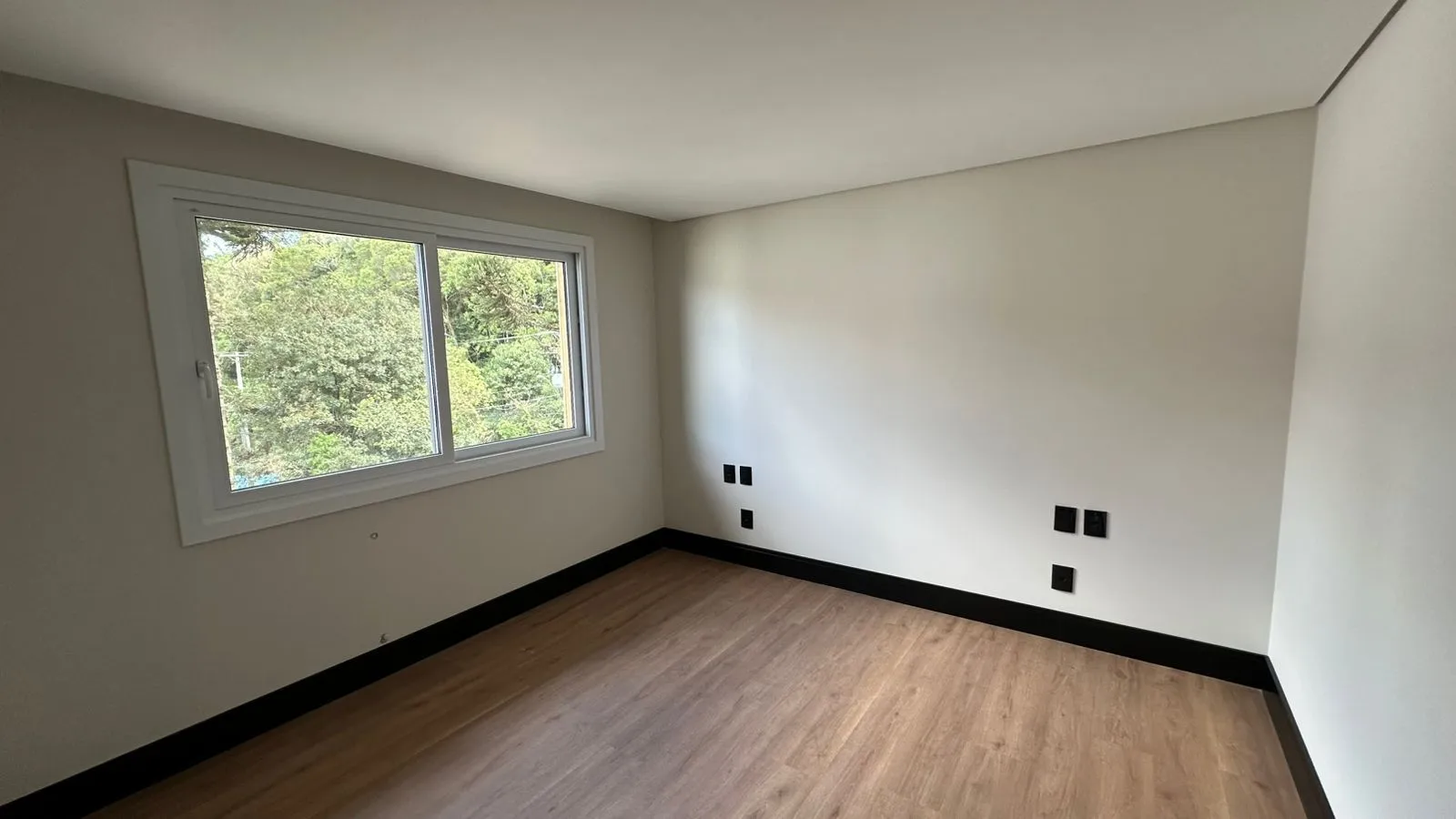Imagem Apartamento à venda em Gramado, Centro, com 2 quartos, 73.58m2