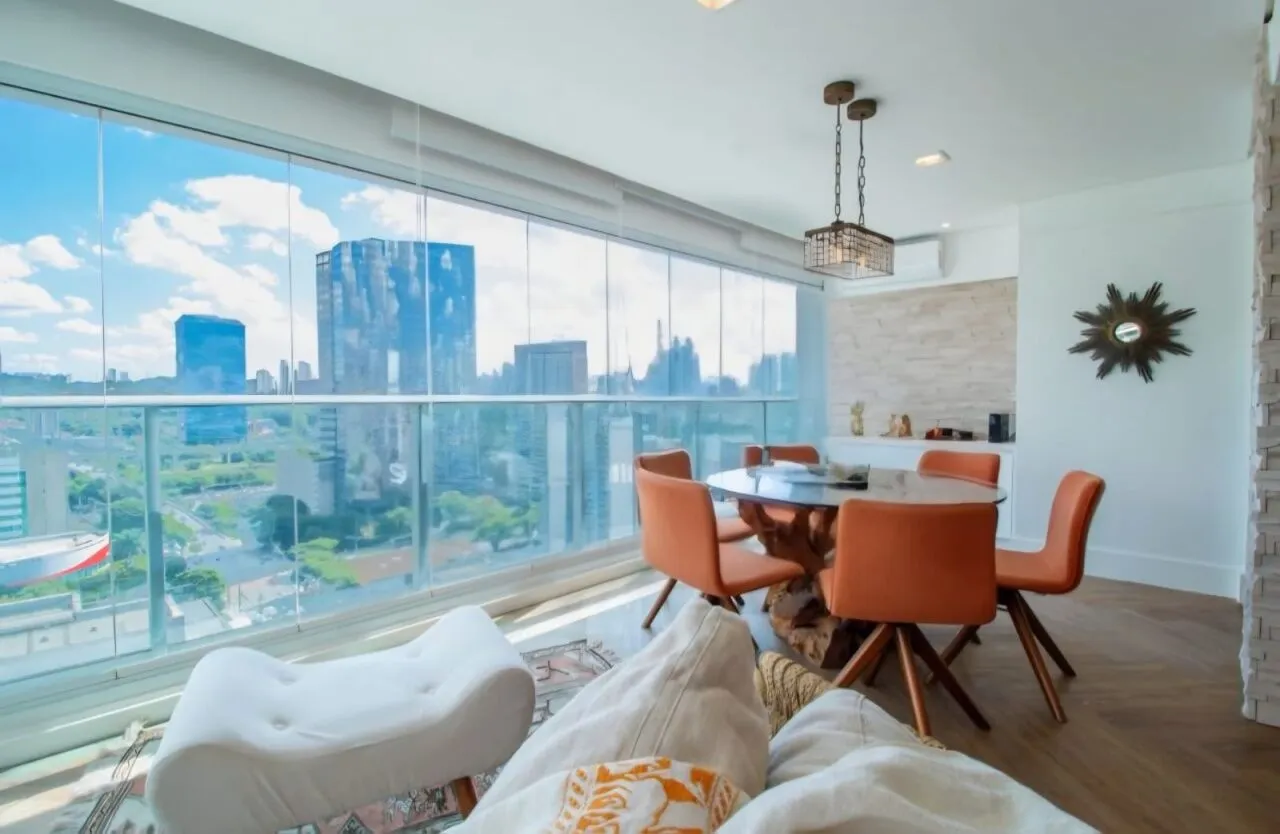 Imagem Apartamento mobiliado à venda no Brooklin com 132m², 2 suítes