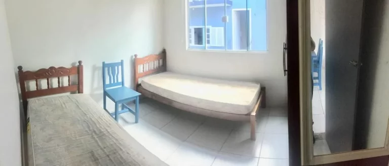Imagem Aluguel de Temporada em Garopaba-SC: Apto para 6 Pessoas com Vista para o Mar!