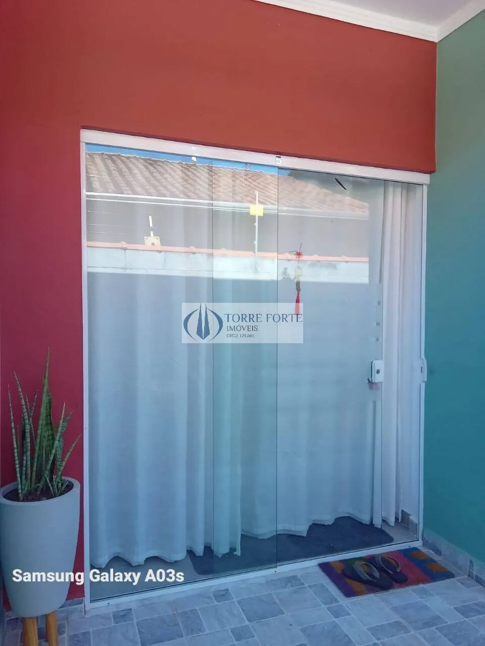 Imagem Linda casa de condomínio com 2 dormitórios, 1 suite e 1 vaga em Itanhaém .
