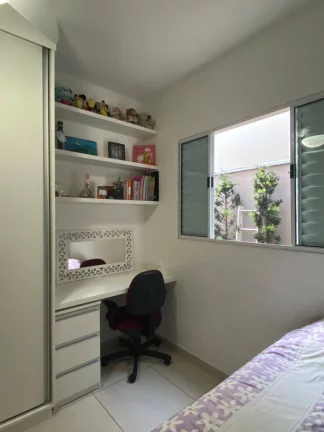 Imagem CASA COND.HORTO FLORESTAL 2 76M²