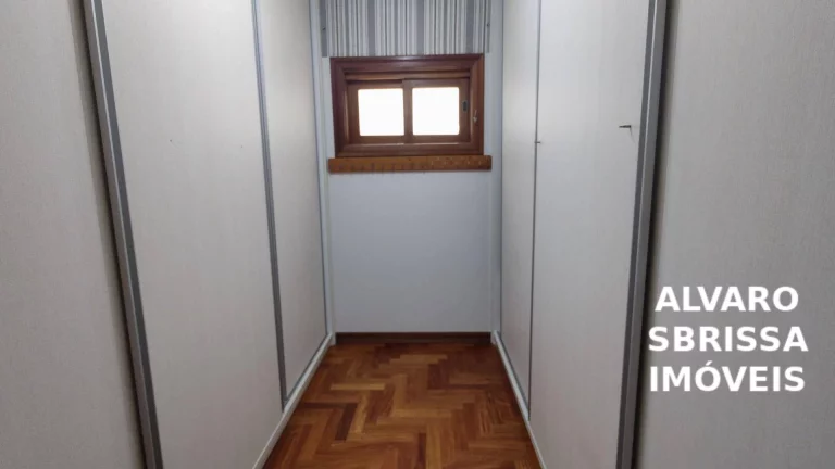 Imagem Casa com 4 dormitórios sendo 3 suítes, com piscina, no condomínio Chácaras Flora Itu SP - Único dono.