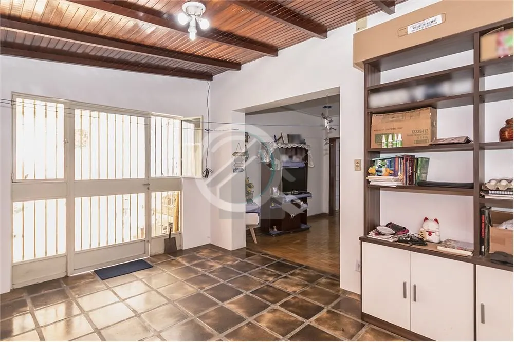 Imagem Apartamento três dormitórios, 2 banheiros com 87m², com espaçoso pátio , apt. reformado, com bo...