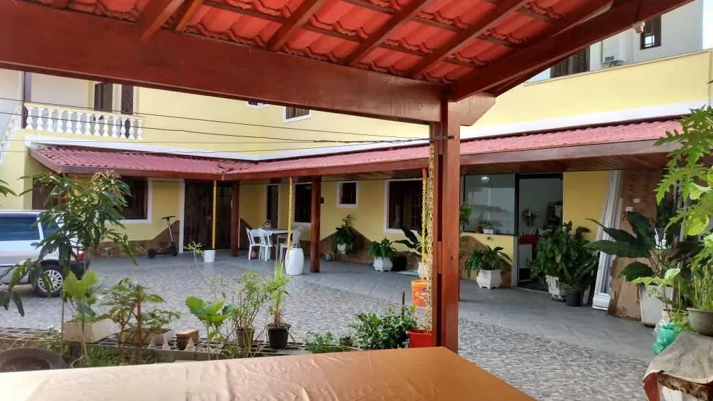 Imagem Casa à venda 4 Quartos, 1 Suite, 3 Vagas, 300M², Vila São José, Taubaté - SP