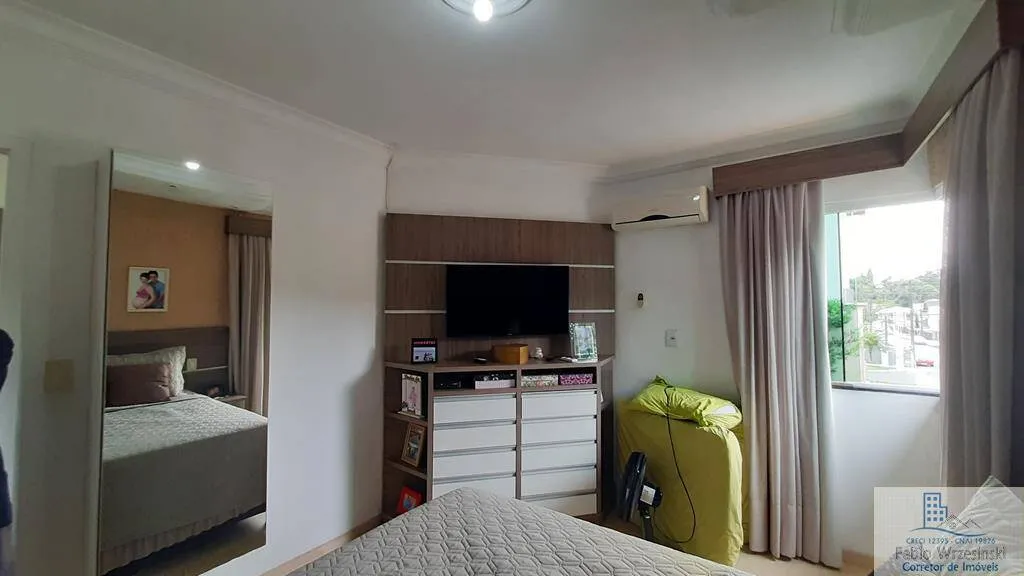 Imagem Vendo Casa com Piscina bairro Santa catarina em Joinville