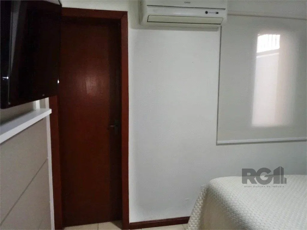 Imagem Casa de 3 dormitórios no bairro Sarandi