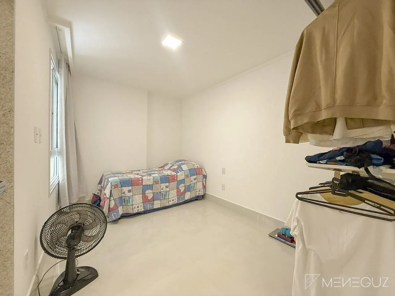 Imagem APT. 3 QTOS (SUÍTE) VENDA - ED. TOMAZIO - VISTA MAR - 2 VAGAS - GUARAPARI